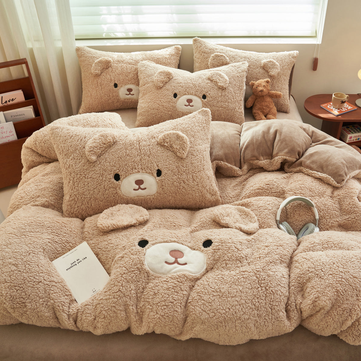 Flauschiges Milchfaser-Fleece-Bettwäsche-Set, verspielt