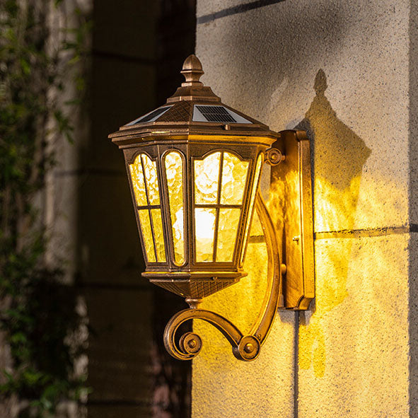 Europäische Solar-Außenlaterne Aluminium Glas Wasserdicht 1-Licht Wand Scone Lampe | Brehn