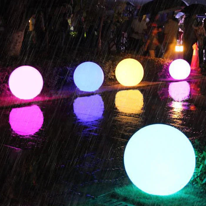 Brehn | Kugelförmige Gartenbeleuchtung - GlowSphere