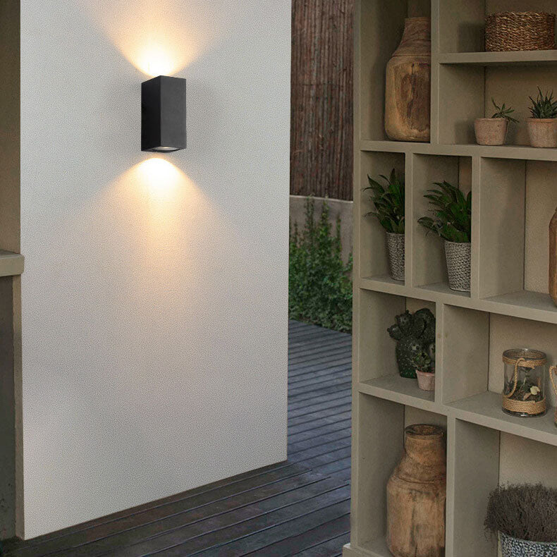 Moderne einfache Außen wasserdichte Aluminium-Glas-Zylinder 2-Lampen-Wandleuchte | Brehn