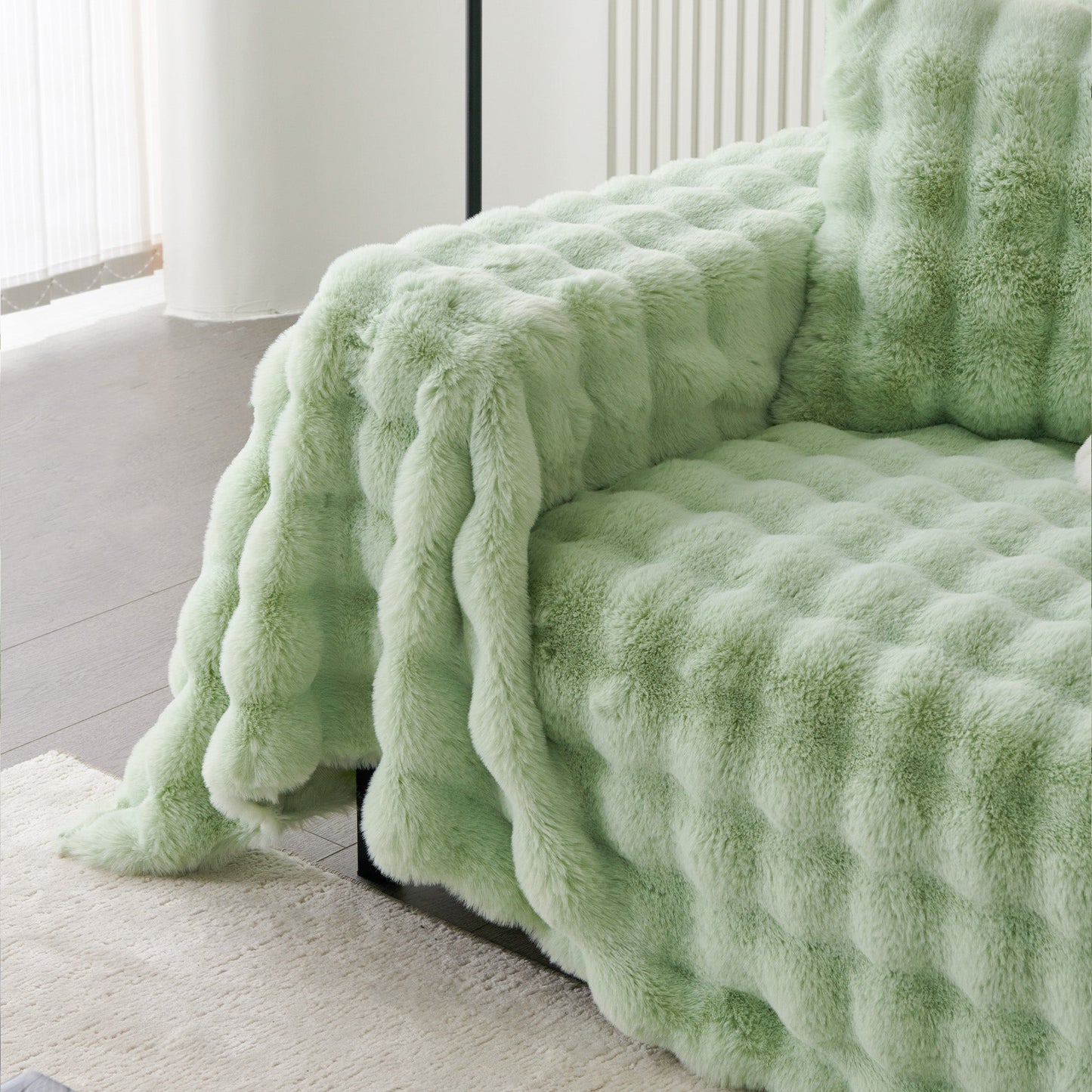 Luxe Ripple Faux Fur Sofa Cover - Modern, Stylisch & Langlebig Sofa Schutz | Brehn