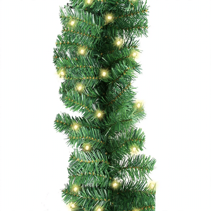 Weihnachtliche Girlande mit LED-Beleuchtung