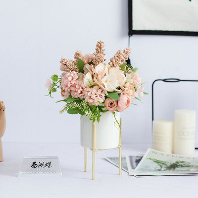 Elegante Blumenarrangement