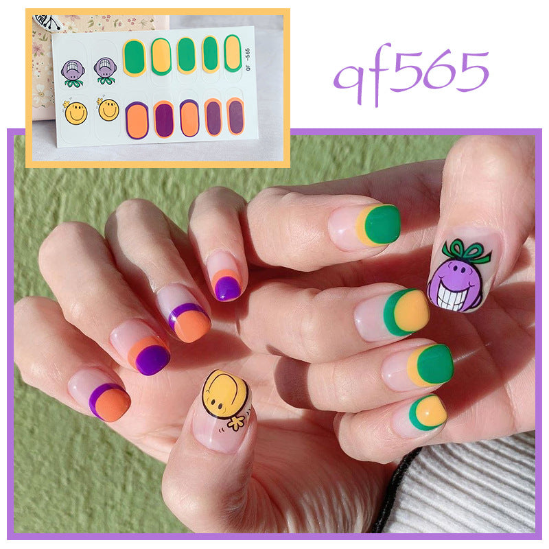 Künstliche Nagelkunst mit Smileys und Herzen Brehn