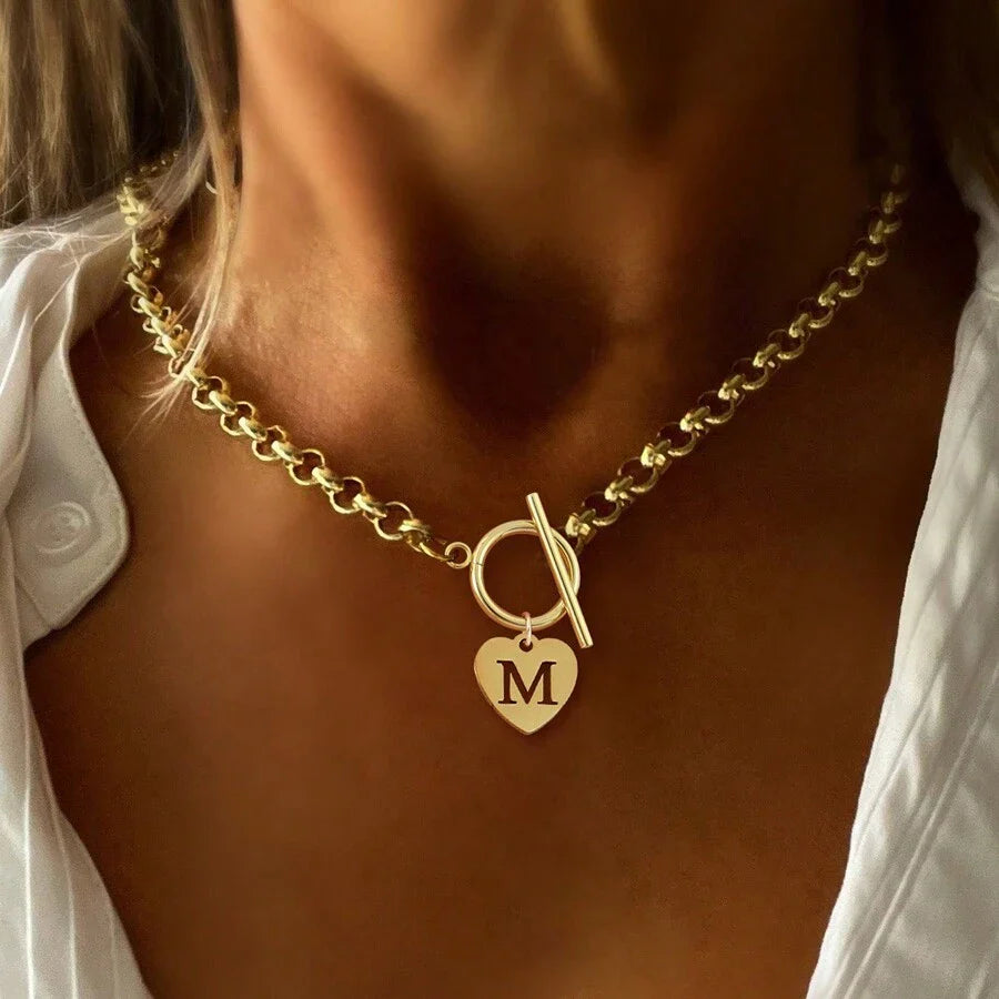Brehn | Büroklammer Herz Buchstaben Anfang Choker Halskette