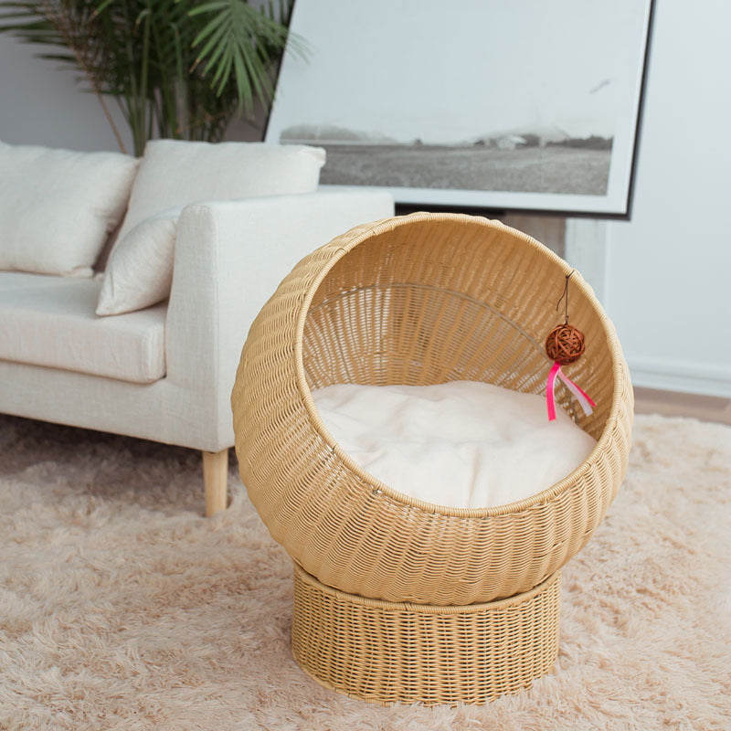 Modernes Katzenbett aus natürlichem Handgeflecht Brehn