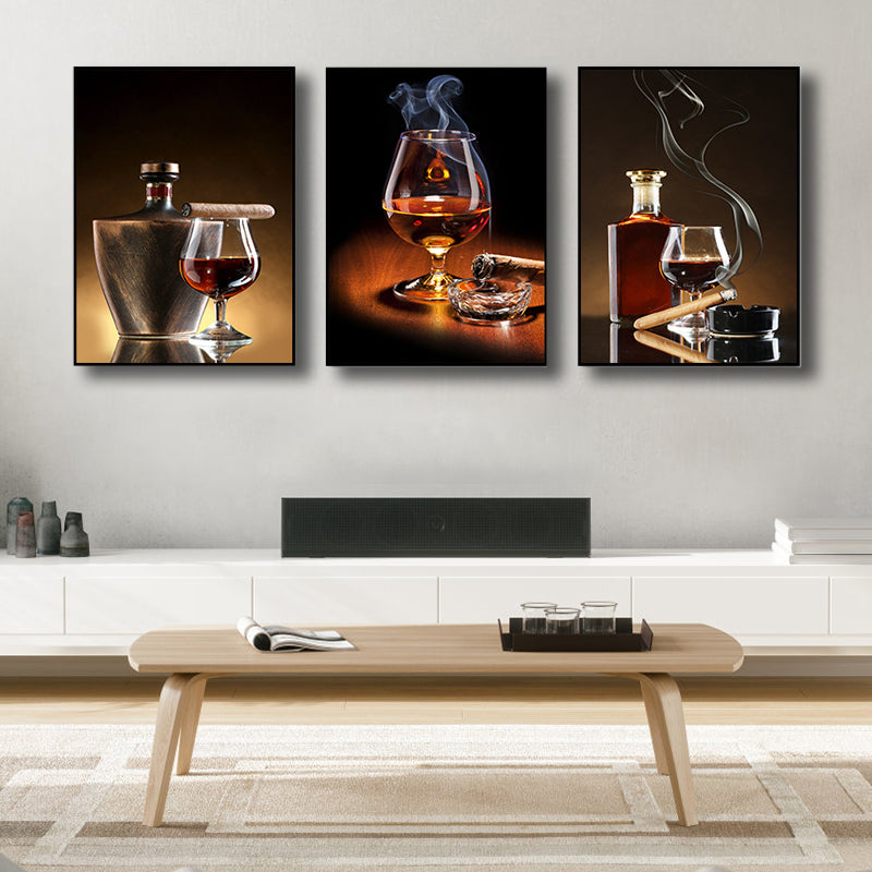 Brehn | Fotografie Weine Wandkunst Esszimmer Getränke Druck Leinwand in Dunkler Farbe, Set von 3