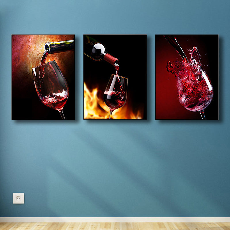 Brehn | Fotografie Weine Wandkunst Esszimmer Getränke Druck Leinwand in Dunkler Farbe, Set von 3
