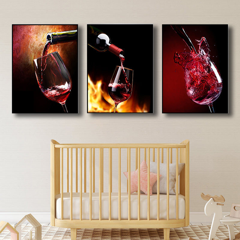 Brehn | Fotografie Weine Wandkunst Esszimmer Getränke Druck Leinwand in Dunkler Farbe, Set von 3