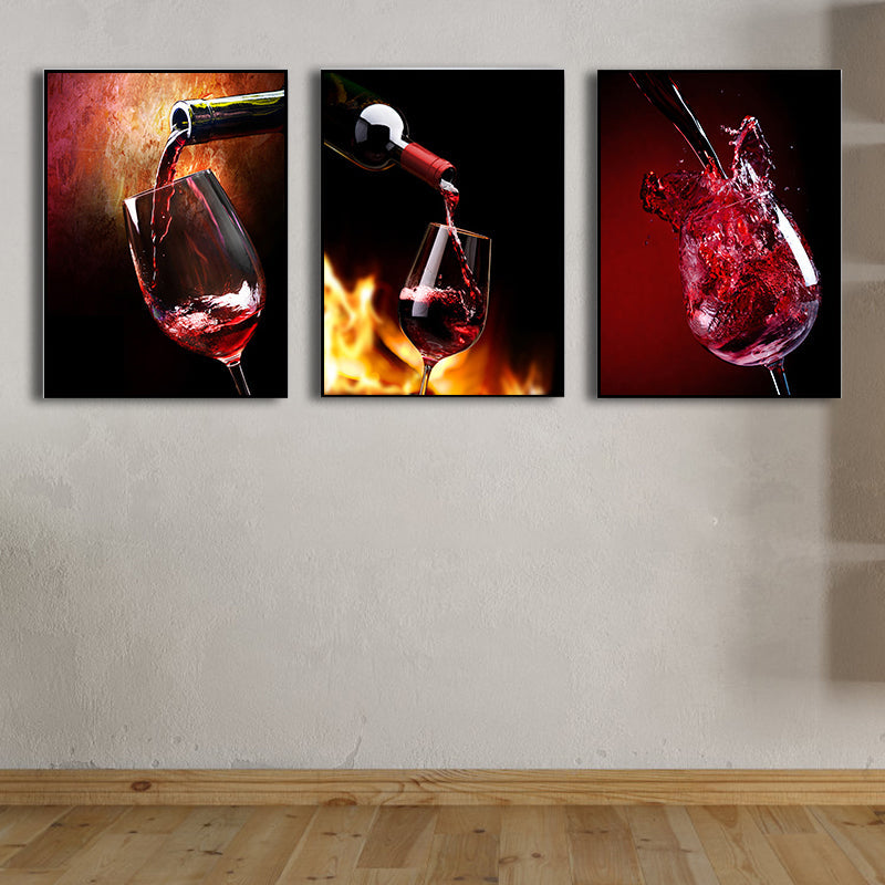 Brehn | Fotografie Weine Wandkunst Esszimmer Getränke Druck Leinwand in Dunkler Farbe, Set von 3
