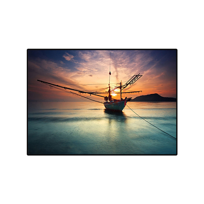 Brehn | Sunset Glow Zeilboot Canvas Print Moderne Poëtische Zeegezicht Wandkunst in Blauw voor Thuis