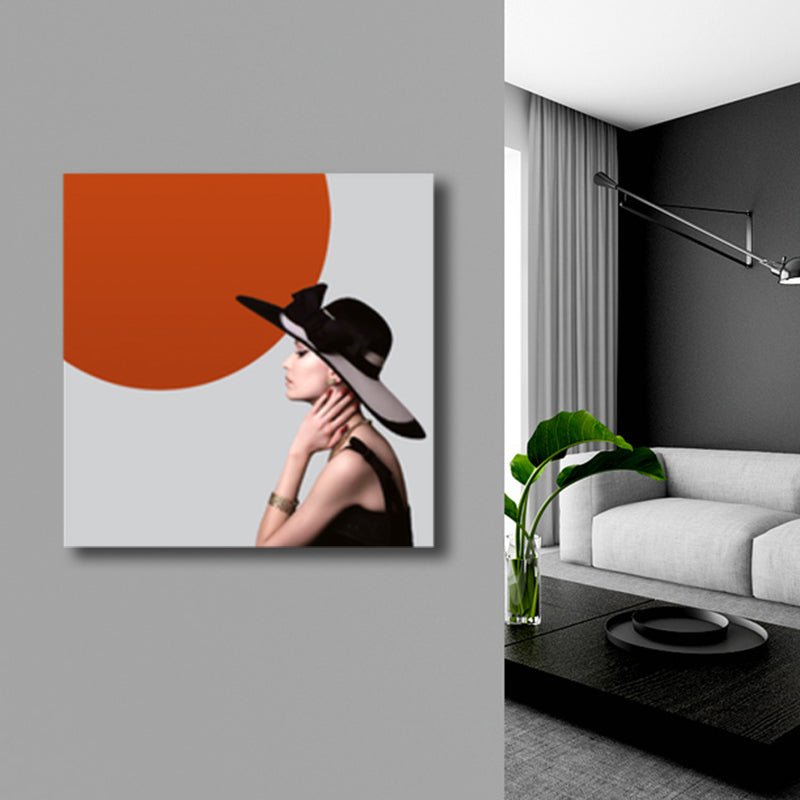Brehn | Fashion Frau mit Hut Kunstdruck Glam Texturiertes Wanddekor in Rot und Schwarz für Schlafzimmer