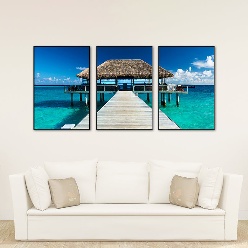 Brehn | Seaside Bridge Scene Art Print Moderne Canvas Multi-Piece Schilderij in Zachte Kleur, Set van Drie