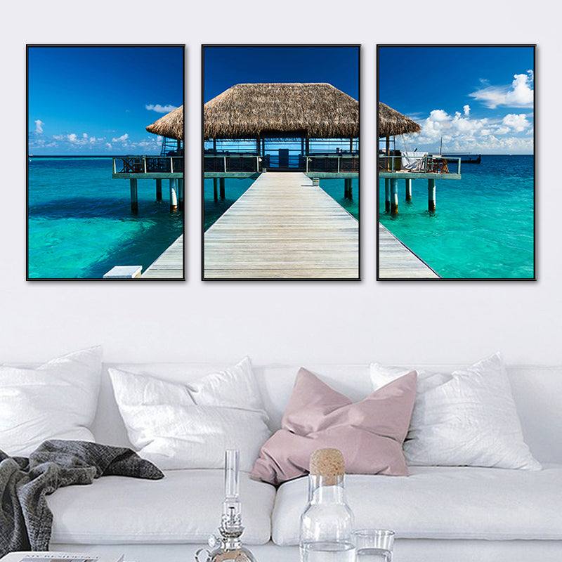 Brehn | Seaside Bridge Scene Art Print Moderne Canvas Multi-Piece Schilderij in Zachte Kleur, Set van Drie