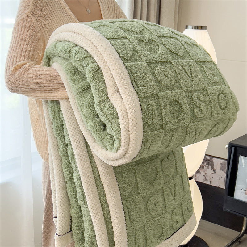 Flauschige Wohndecke mit Herz-Muster, beidseitig verdickt