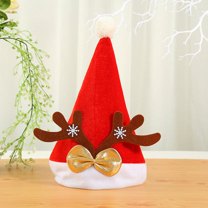 Weihnachtsmütze mit Rentierohren und Glitzerdetails Brehn