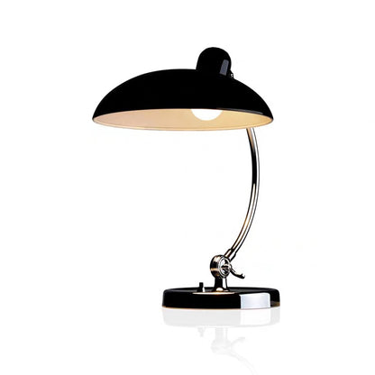Stylische Schreibtischlampe