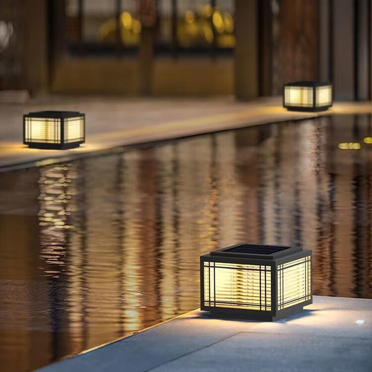 Traditionelle chinesische quadratische Aluminium-Glas 1-Licht Post Kopf Licht für Garten | Brehn