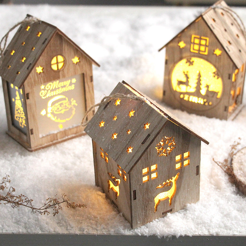 Beleuchtetes Holzhaus mit LED-Licht
