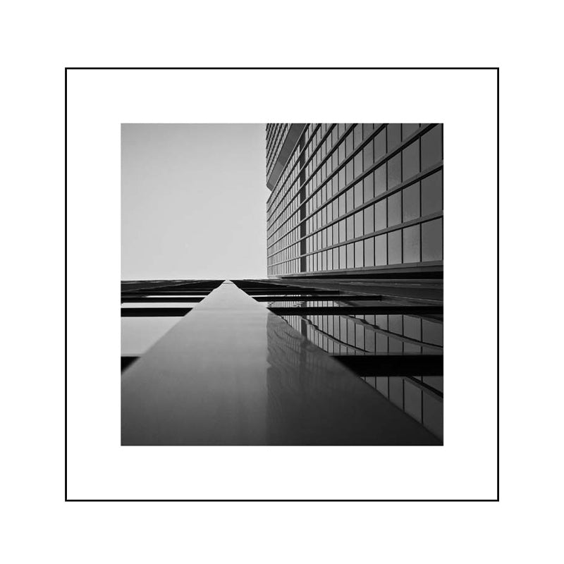Brehn | Fotografie Architektur Wandkunst Druck in dunkler Farbkanvas Wanddekoration, strukturiert