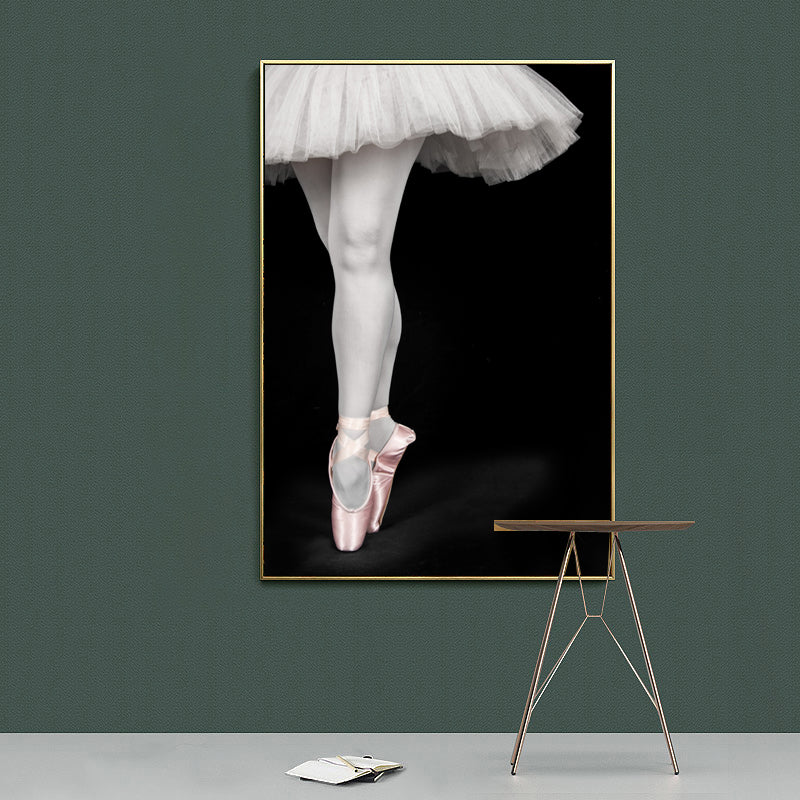 Brehn | Foto Ballet Mädchen Eingewickelte Leinwand Glam Stilvolle Texturierte Wandkunstdruck in Weiß
