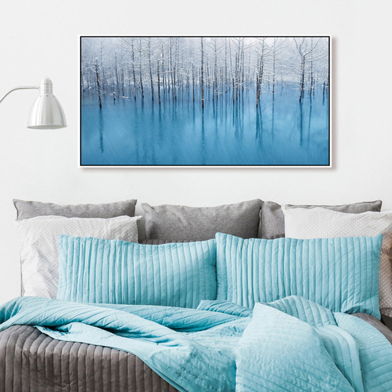 Brehn | Impressionistische neblige kahle Bäume Malerei Blaue Landschaft Leinwand Wandkunst, mehrere Größen