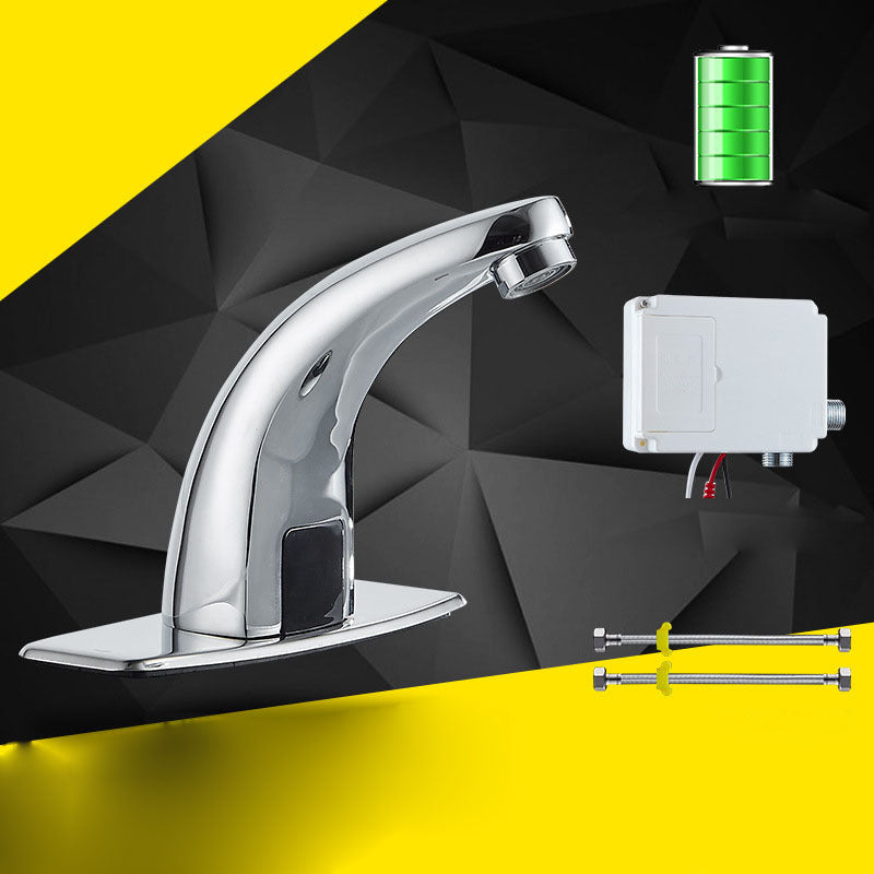 Automatischer berührungsloser Badezimmerspülenwasserhahn. | Brehn