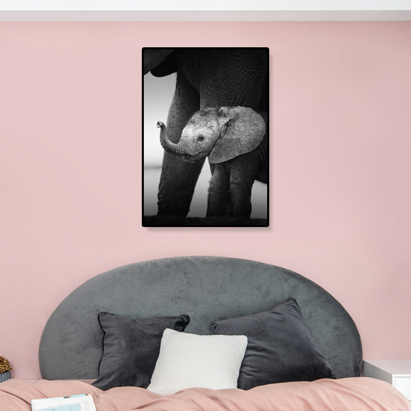 Brehn | Fotografien Moderner Stil Leinwandkunst mit Wildtier-Muster in dunkler Farbe für Zuhause