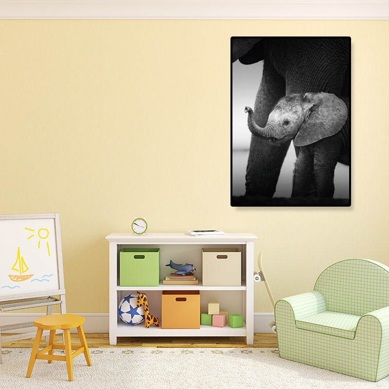 Brehn | Fotografien Moderner Stil Leinwandkunst mit Wildtier-Muster in dunkler Farbe für Zuhause