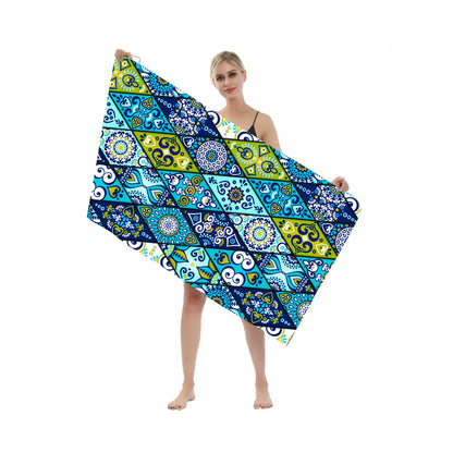 Multifunktionales Strandtuch im kreativen Mandala-Design Brehn