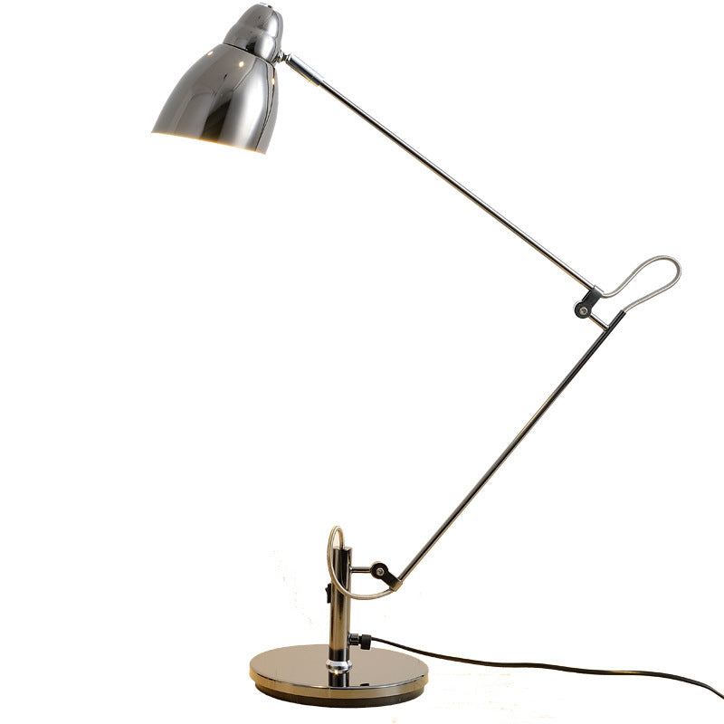 Verstellbare Schreibttischlampe