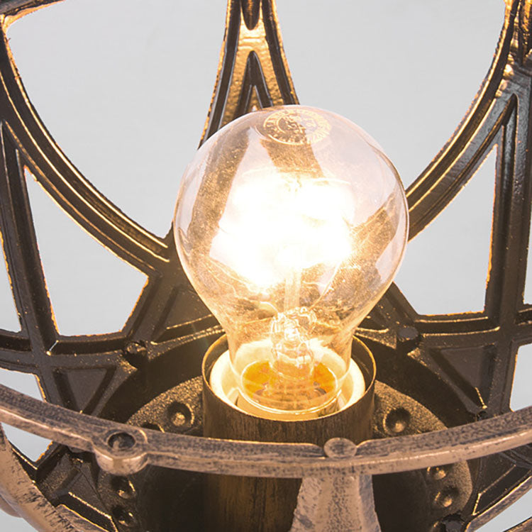 Traditionelle Kolonial-Globus-Glas-Aluminium 1-Licht-Außenleuchte für den Garten | Brehn