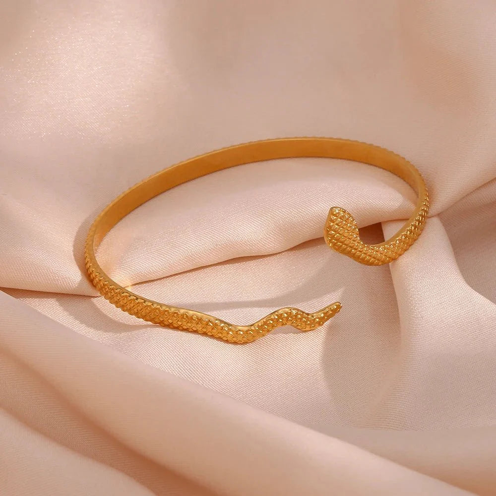 Brehn | 18k verstellbares Schlangenarmband