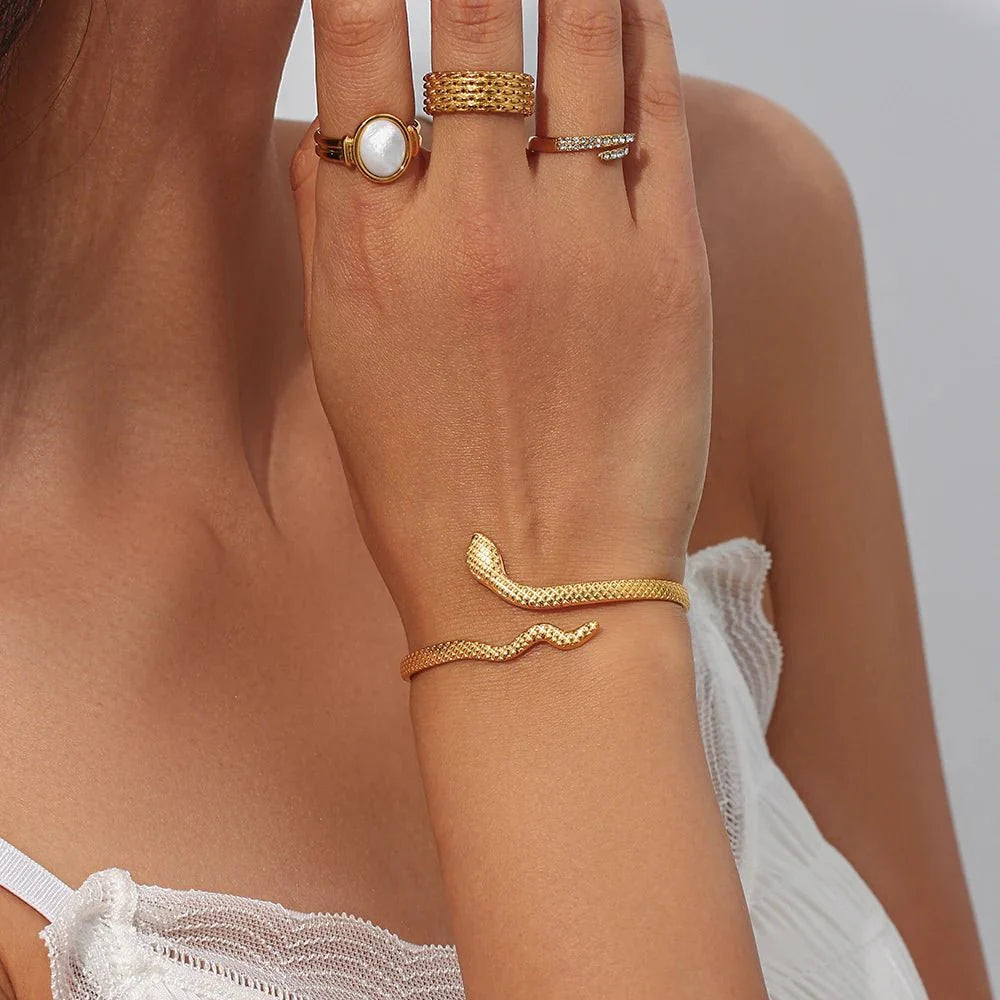 Brehn | 18k verstellbares Schlangenarmband