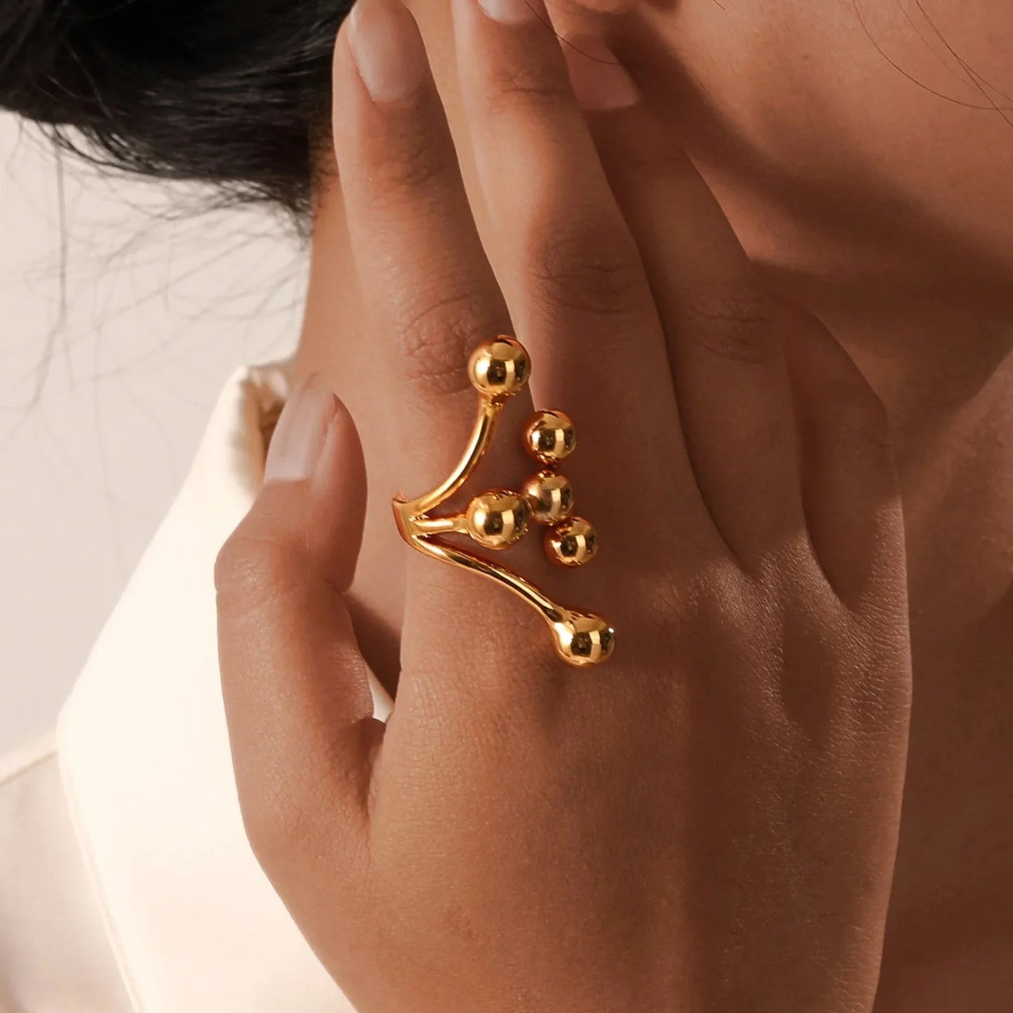 Brehn | 18k Bold Geschichteter Ball Wickelring