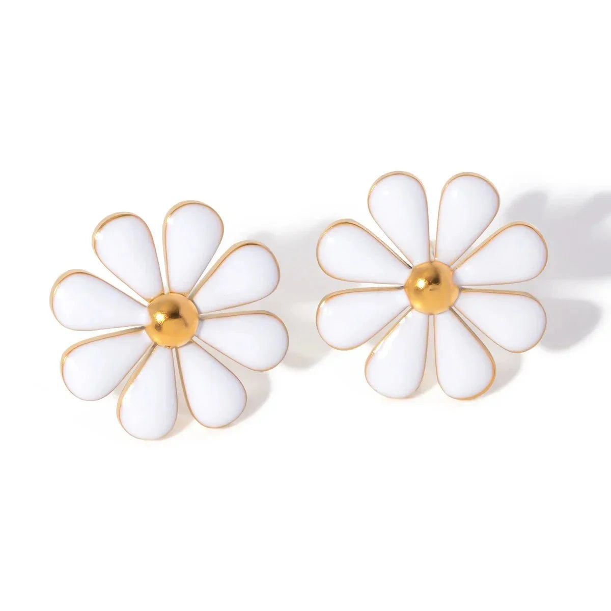 Brehn | 18k zarte Gänseblümchen Ohrringe