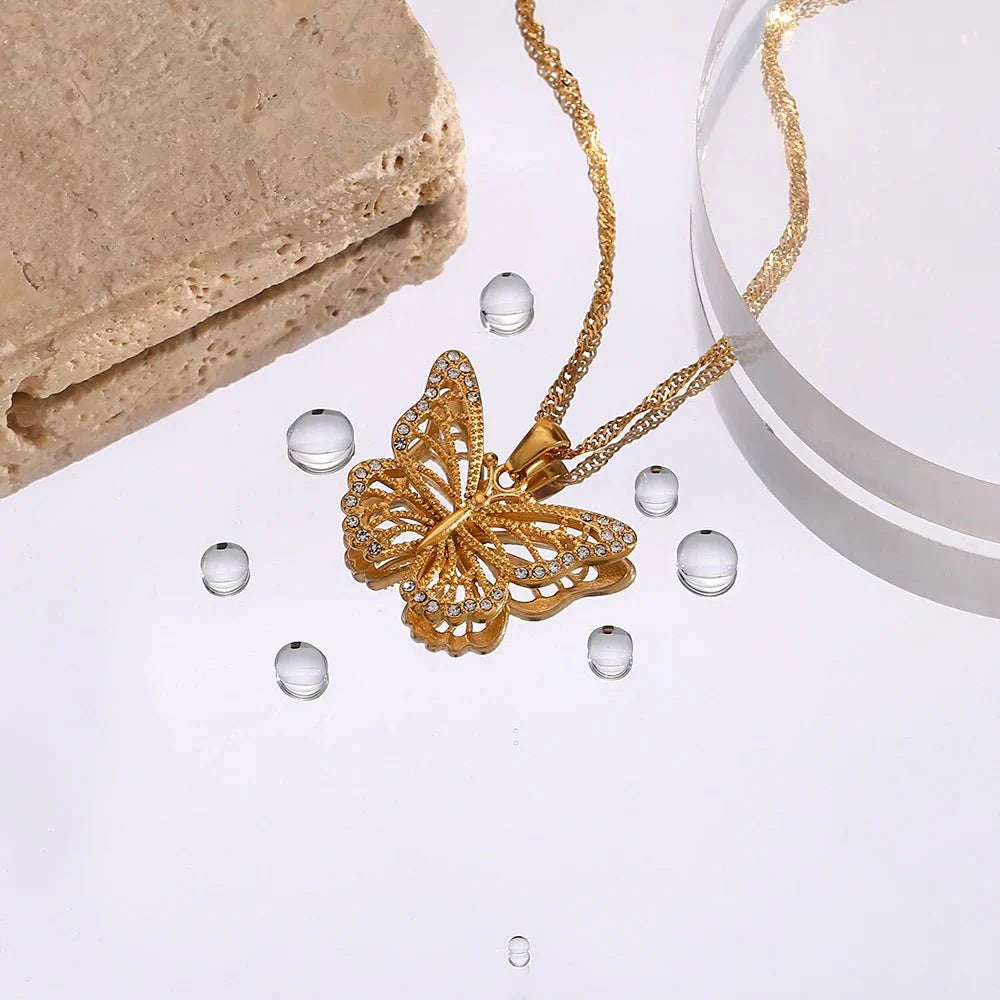 Brehn | 18k Diamant Akzent Schmetterlingshalskette