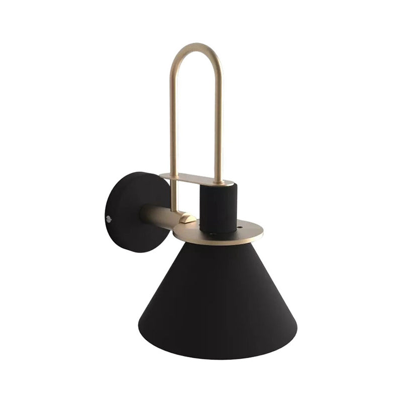Schwarz/Weiß/Grün Kegel Wandlampe Macaron 1-Licht Metall Wandleuchte mit gebogenem Arm für Schlafzimmer, Warm/weißes Licht | Brehn