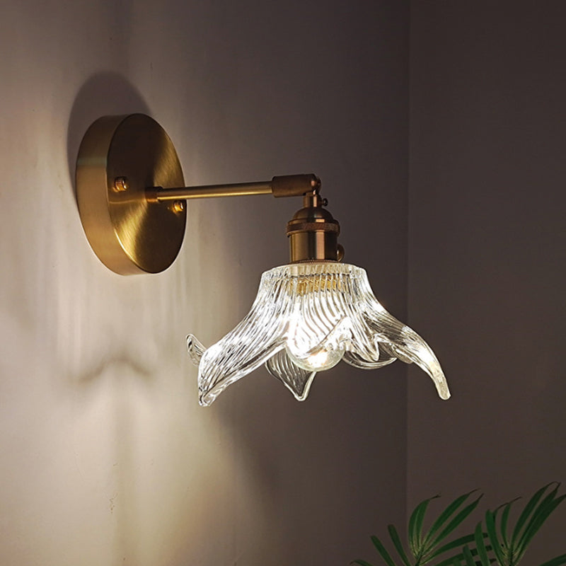 Eisen Messing-Finish Wandleseleuchte Schwenkarm 1-Licht Industrielle Wandlampe mit Blüte/Schale Klarglas-Schirm | Brehn