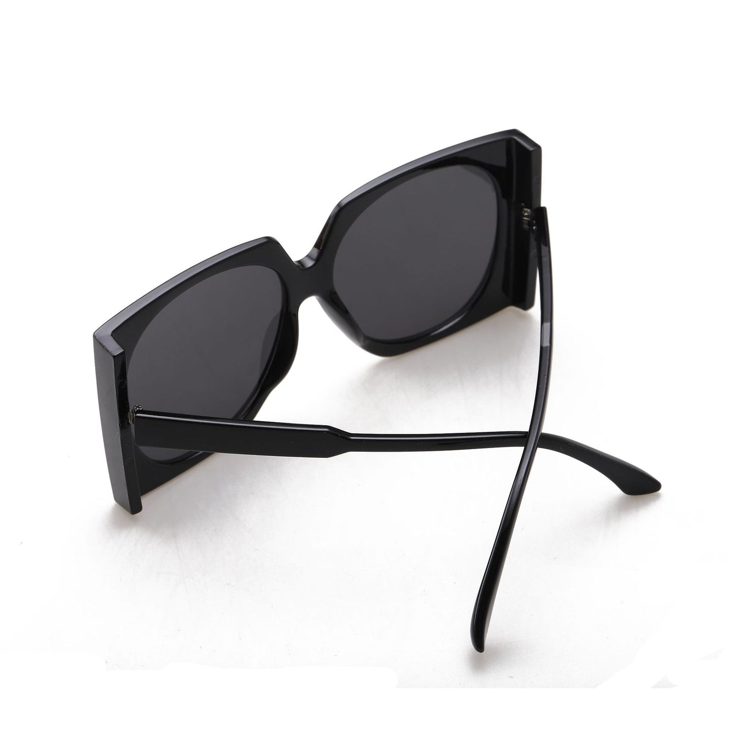 Damen Oversized Sonnenbrille im eleganten Rahmen Brehn