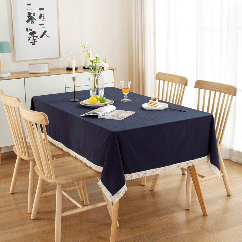 Stylische dekorative Fransen-Tischdecke