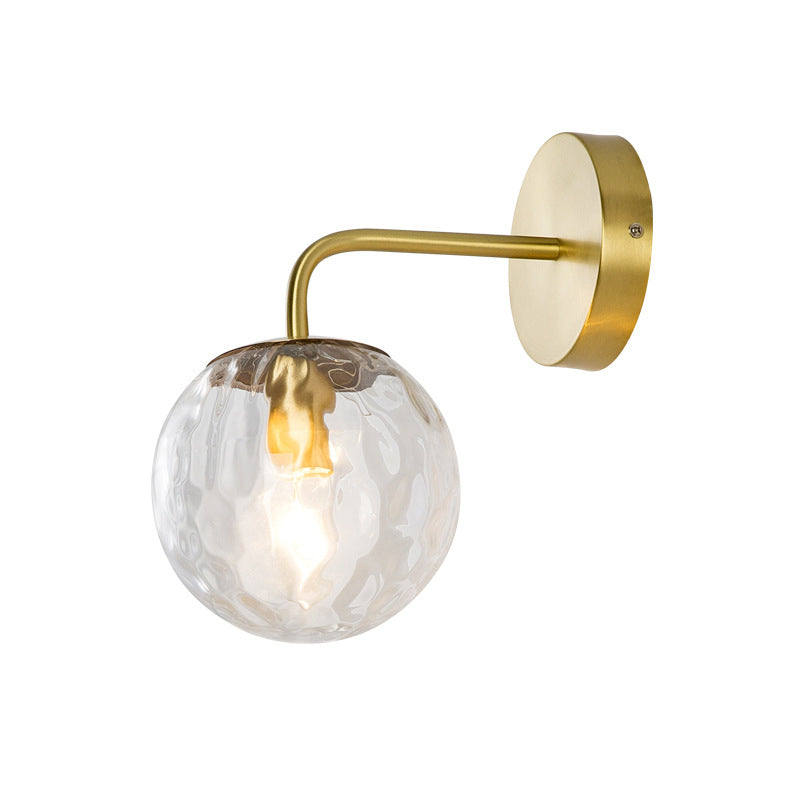 Ballförmige Wandlampe Minimalistisches klares gewelltes Glas 1-Licht Schlafzimmer Wandmontierte Beleuchtung mit gebogenem Arm in Schwarz/Gold | Brehn