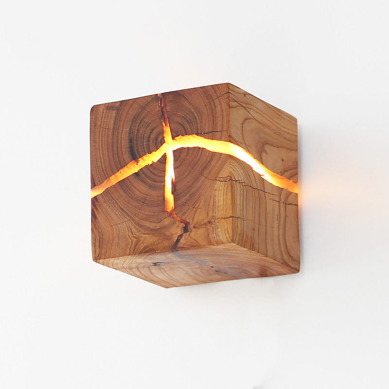 Cube Crack Wood Flush Wall Light Creative Nordic Integrated LED Beige Wandlampe | Brehn
