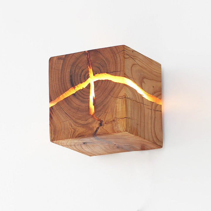 Cube Crack Wood Flush Wall Light Creative Nordic Integrated LED Beige Wandlampe | Brehn