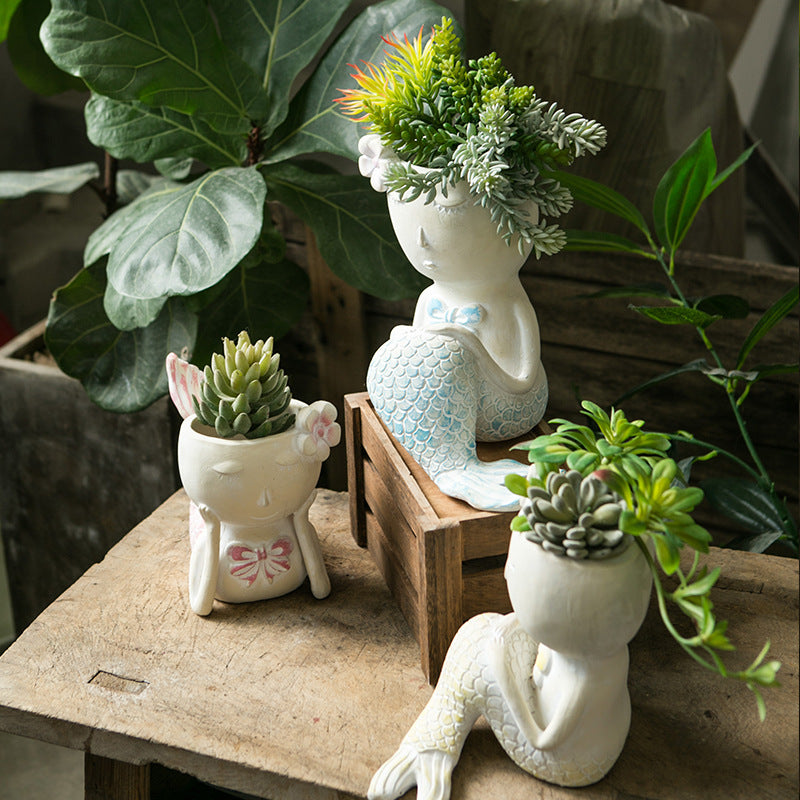 Künstlerische Blumengefäße Brehn