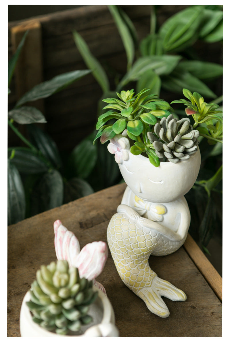 Künstlerische Blumengefäße Brehn