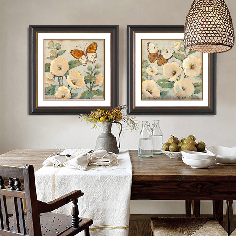 Brehn | Schmetterling und Blume Leinwanddruck Helle Farbe Traditionelle Wanddekoration für das Mädchenzimmer