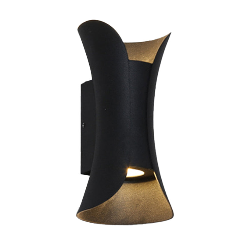 Klein/Groß Flackernde LED Wandleuchte Modern Metall 2 Glühbirnen Schwarz/Weiß/Weiß-Gold Auf Ab Licht für Terrasse | Brehn