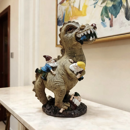 Dekorative Zwergen-Figur mit Tier-Motiv
