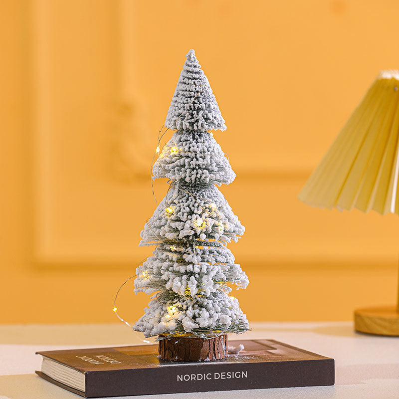 Mini-Weihnachtsbaum, Tischdekoration mit Schnee-Effekt